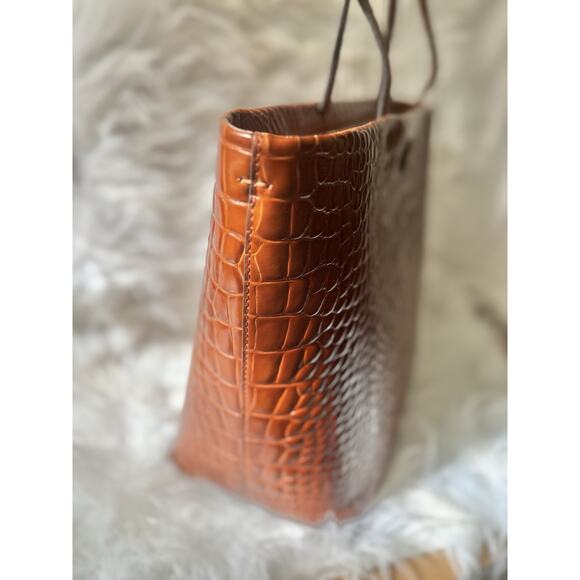 LIMITED TIME SALE - $720 Tory Burch Crocodile Thea Work Travel Laptop Tote - Picture 6 of 13